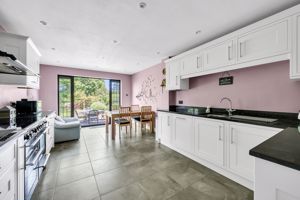 Photo 22- click for photo gallery